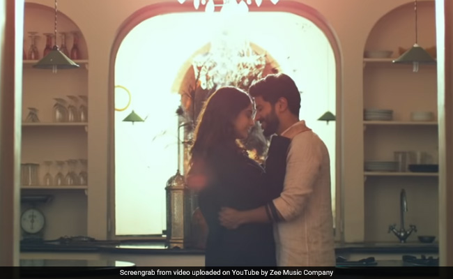 'Are They Thinking I'm A Jerk?': Thoughts Dulquer Salmaan Has During Intimate Scenes