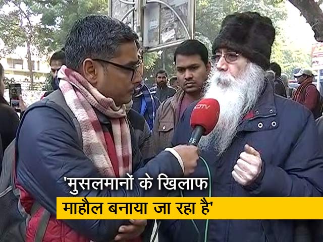 शासन करो की नीति चल रही है - अर्थशास्त्री अरुण कुमार