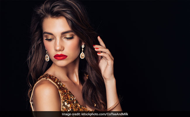 10 Fabulous Accessories To Wear For A New Year's Eve Party