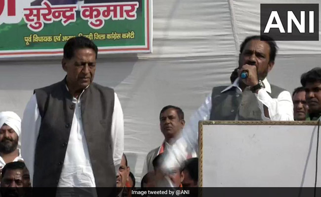 "Priyanka Chopra <i>Zindabad</i>": Congress Leader's Mistake On Mic Trolled