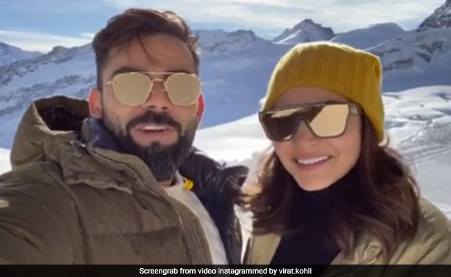 Seen Anushka Sharma And Virat Kohli's Early New Year Greetings Yet?