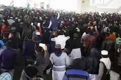 Protests Over Citizenship Act Continue, Opposition Leaders Meet President Protests Over Citizenship Act Continue, Opposition Leaders Meet President