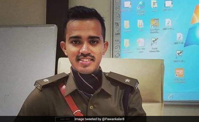 परीक्षा देने जाते समय हुआ एक्सीडेंट, लेकिन नहीं मानी हार..आज हैं देश के सबसे युवा IPS अधिकारी, जानिए इनका नाम