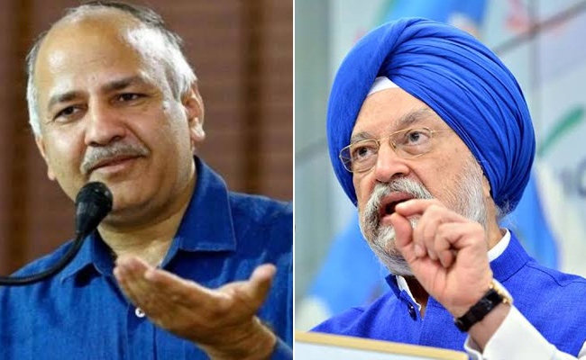 केंद्रीय मंत्री से उलझे मनीष सिसोदिया, ट्विटर पर दिल्&zwj;ली के उपमुख्&zwj;यमंत्री को बताया कम अनुभवी तो मिला यह जवाब