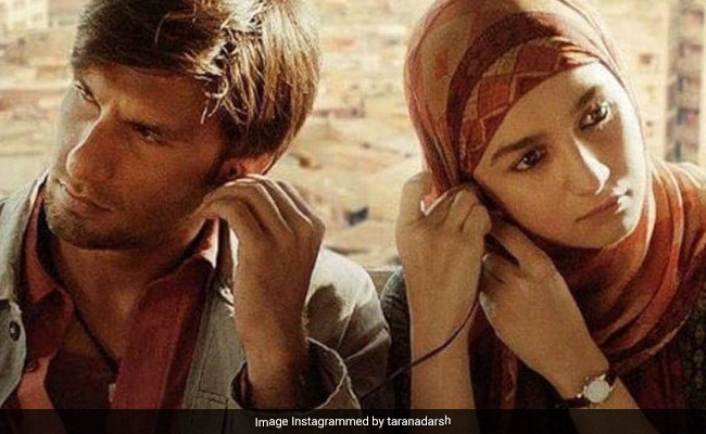 India's Oscar Entry <i>Gully Boy</i> Fails To Make Foreign Film Shortlist