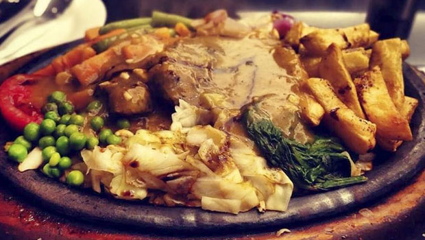 The Sizzler Menu At Yellow Brick Road Is Making Our Winters Merrier