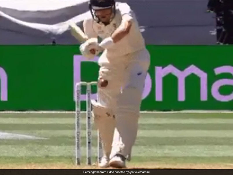 Aus vs NZ: गेंद को छोड़ने की कोश‍िश में अजीब ढंग से आउट हुए  Marnus Labuschagne, देखें Video