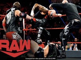WWE में रैंडी ऑर्टन को झुंड बनाकर पीट रहे थे एजे स्टाइल्स, फिर मुक्के मार-मारकर लिया बदला, देखें Video WWE में रैंडी ऑर्टन को झुंड बनाकर पीट रहे थे एजे स्टाइल्स, फिर मुक्के मार-मारकर लिया बदला, देखें Video