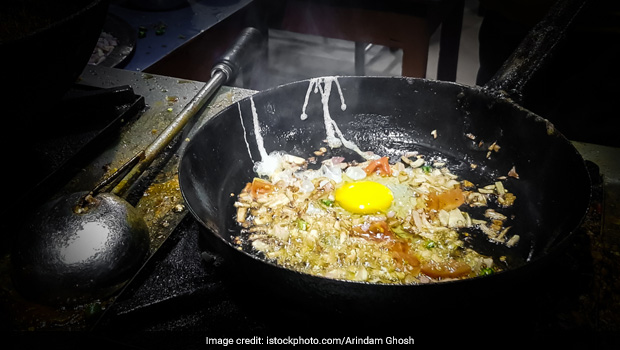 Indian Cooking Tips: Now You Can Make Dhaba-Style Egg Tadka At Home; Watch Recipe Video