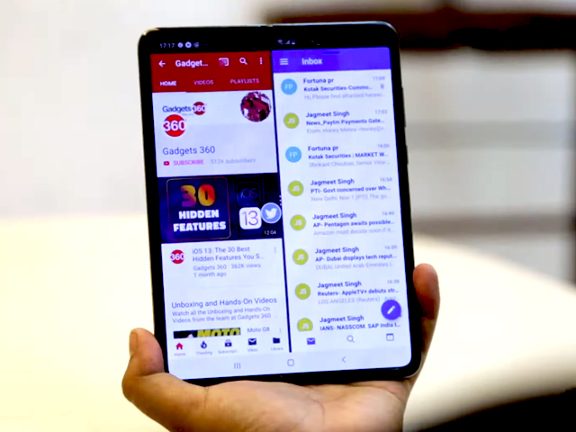 Top 10 Smartphone Trends Of 2019- Foldable Phones, Powerful Cameras, And More