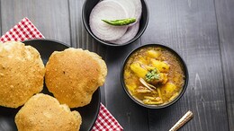 How To Make Goan-Style Batata Bhaji And Puri For A Delicious Breakfast