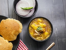 How To Make Goan-Style Batata Bhaji And Puri For A Delicious Breakfast