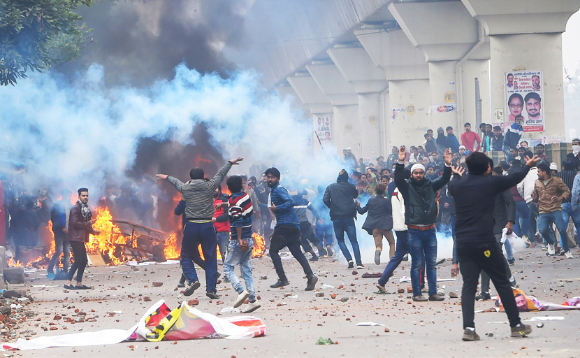 Large Gatherings Banned After Violent Protests In East Delhi, 6 Arrested