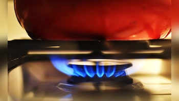 20% DME-LPG Blend Can Cut Fuel Imports By 6.3 MT, Save Rs 34,200 Crore A Year: Report