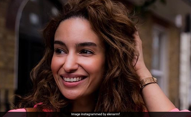 This Supermodel Is Flying Her 7 Rescue Cats To London From Mumbai