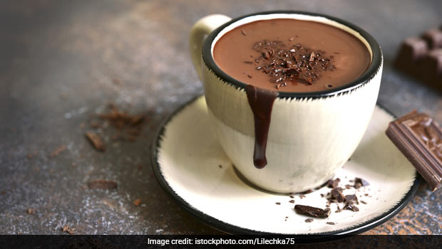 Winter Special: 2-Minute Homemade Hot Chocolate Recipe To Warm You Up