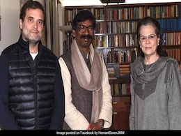 झारखंड में हेमंत सोरेन के साथ कांग्रेस के दो विधायक ले सकते हैं मंत्री पद की शपथ झारखंड में हेमंत सोरेन के साथ कांग्रेस के दो विधायक ले सकते हैं मंत्री पद की शपथ