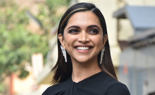 Deepika Padukone Wins Crystal Award For Raising Mental Health Awareness