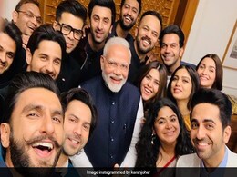 CAA: नागरिकता कानून के समर्थन और विरोध के बीच सरकार ने 'मिथक-सच्चाई' पर चर्चा के लिए फिल्मी सितारों को बुलाया CAA: नागरिकता कानून के समर्थन और विरोध के बीच सरकार ने 'मिथक-सच्चाई' पर चर्चा के लिए फिल्मी सितारों को बुलाया