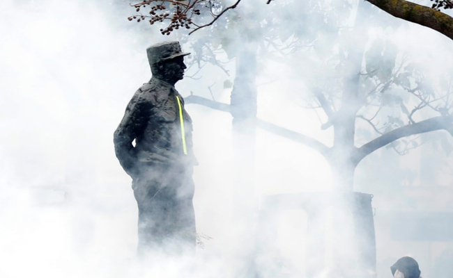 Paris Police Use Tear Gas On Yellow Vest Protests Anniversary