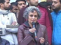 Delhi Lt Governor Okays Prosecution Of Arundhati Roy Under Anti-Terror Law