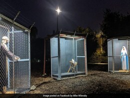 Baby Jesus, Virgin Mary Caged, Separated To Mimic US Family Separation Baby Jesus, Virgin Mary Caged, Separated To Mimic US Family Separation