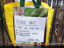 शख्स के पास नहीं थे खाने पैसे तो घर के बाहर लगाया नोटिस और फिर... शख्स के पास नहीं थे खाने पैसे तो घर के बाहर लगाया नोटिस और फिर...