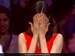 डांस के मंच पर हुआ कुछ ऐसा, फूट-फूटकर रोने लगीं दीपिका पादुकोण- देखें Video डांस के मंच पर हुआ कुछ ऐसा, फूट-फूटकर रोने लगीं दीपिका पादुकोण- देखें Video