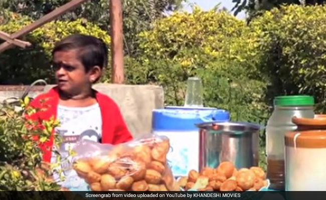 'छोटू के गोलगप्पे' देख हंस-हंसकर लोटपोट हो रहे लोग, 69 करोड़ के पार पहुंचा Video 'छोटू के गोलगप्पे' देख हंस-हंसकर लोटपोट हो रहे लोग, 69 करोड़ के पार पहुंचा Video