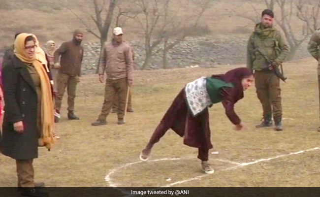 Railway Police Recruitment Drive Evokes Huge Response From Kashmiri Youth