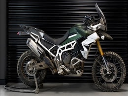 Triumph Tiger 900, Scrambler 1200 To Feature In Latest James Bond Movie Triumph Tiger 900, Scrambler 1200 To Feature In Latest James Bond Movie
