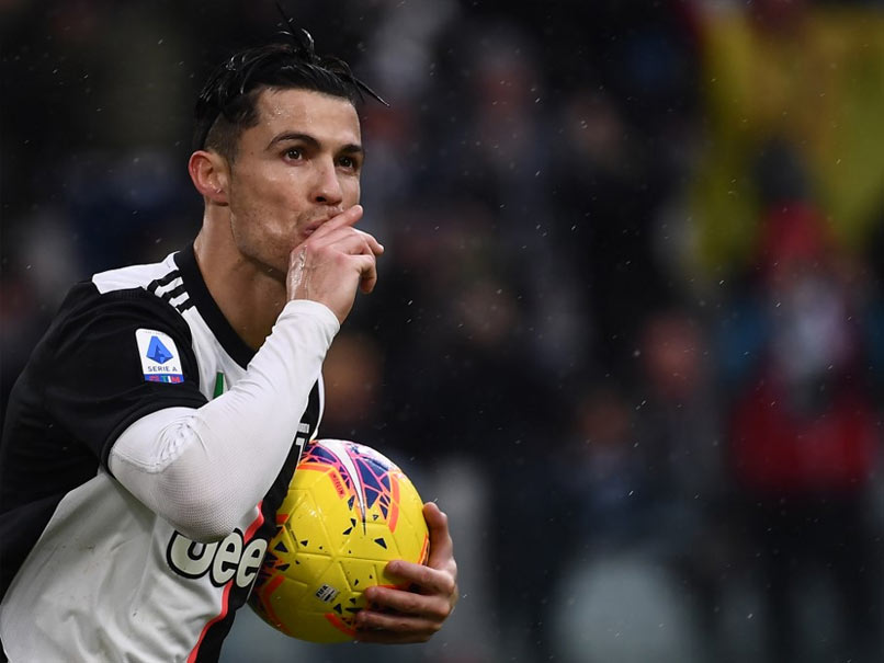 Football: दुबई ग्लोब सॉकर अवार्ड्स में बेस्ट मेन प्लेयर घोष‍ित क‍िए गए Cristiano Ronaldo