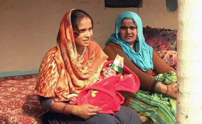 Hindu Refugee Family In Delhi, Hoping For Citizenship, Names Baby "Nagrikta"