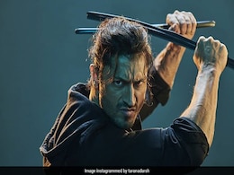 <i>Commando 3</i> Box Office Collection Day 5: Vidyut Jammwal's Film Earns Rs 24 Crore <i>Commando 3</i> Box Office Collection Day 5: Vidyut Jammwal's Film Earns Rs 24 Crore