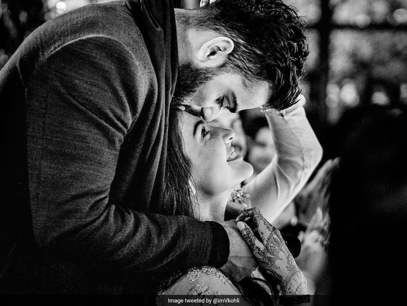 Virat Kohli Expresses "Gratitude", Anushka Sharma Defines Love On Wedding Anniversary Virat Kohli Expresses "Gratitude", Anushka Sharma Defines Love On Wedding Anniversary