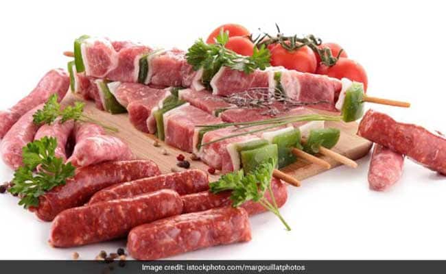 The lion diet mainly consists of meats