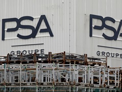 Peugeot Maker PSA Says Demand To Fall Sharply, Keeps Margin Goal