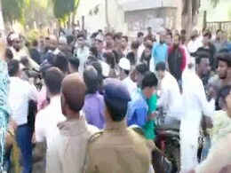 Police Lathi-Charge At Anti-Citizenship Act Protesters In Ahmedabad Police Lathi-Charge At Anti-Citizenship Act Protesters In Ahmedabad
