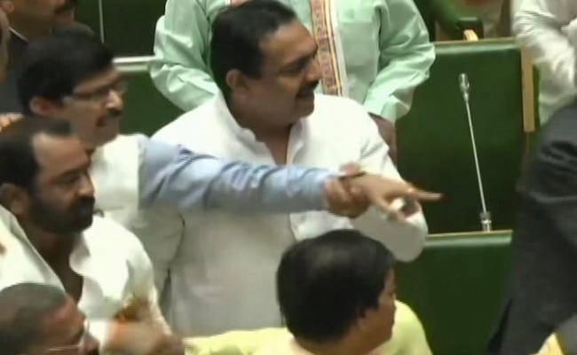 Shiv Sena And BJP MLAs Almost Come To Blows In Maharashtra Assembly