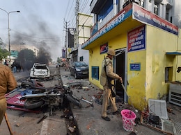 India vs Lockdown: Cops On Alert In Lucknow Ahead Of Friday Prayers India vs Lockdown: Cops On Alert In Lucknow Ahead Of Friday Prayers