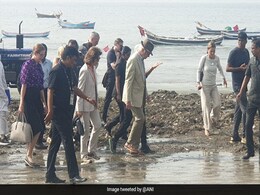 Swedish Royal Couple Help Clean Up Versova Beach In Mumbai Swedish Royal Couple Help Clean Up Versova Beach In Mumbai