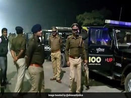 मुजफ्फरनगर में ट्यूटर ने नाबालिग से किया दुष्कर्म, आरोपी के पत्नी ने कराया गिरफ्तार मुजफ्फरनगर में ट्यूटर ने नाबालिग से किया दुष्कर्म, आरोपी के पत्नी ने कराया गिरफ्तार