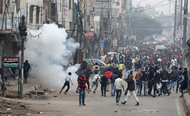 नागरिकता संशोधन कानून के खिलाफ हिंसक प्रदर्शन के बाद दिल्ली के उत्तर-पूर्व जिले में लगाई गई धारा-144: ANI