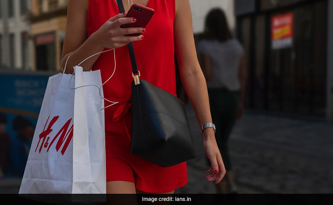 At This New H&M Store, You Can Pick Stunning Skirts, Dresses On Rent