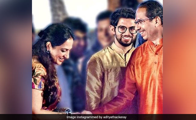आदित्य ठाकरे के प्रमोशन में मां रश्मि का रोल