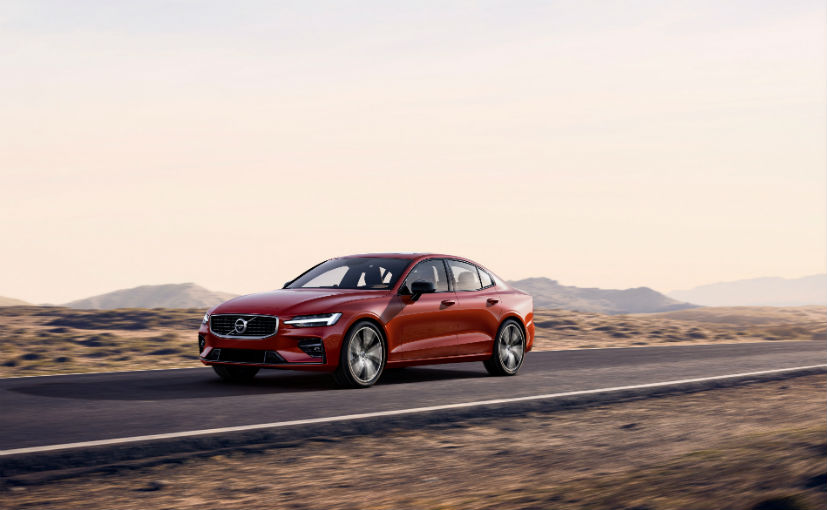 2019 Volvo S60 Sedan Breaks Cover