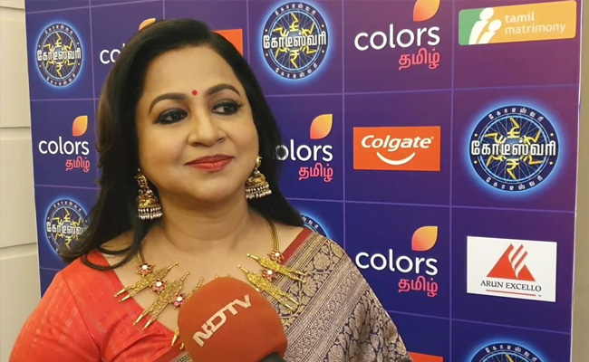 Radikaa Sarathkumar Backs Chinmayi Sripada's #MeToo Charges Against Lyricist