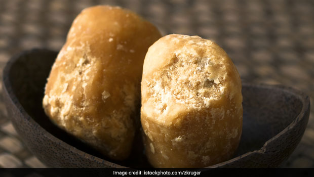 Jaggery can help cure vitamin deficiency