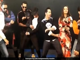 Varun Dhawan's Dance-Off With Viral TikTok Star Sets The Floor On Fire Varun Dhawan's Dance-Off With Viral TikTok Star Sets The Floor On Fire