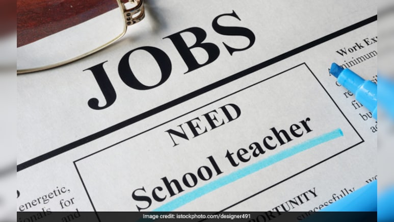 हिमाचल प्रदेश में शिक्षकों के पदों पर निकली बंपर भर्ती,  HPRCA ने 808 पदों के लिए मांगे आवेदन